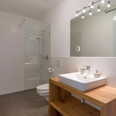 Grete, Sankt Johann in Tirol